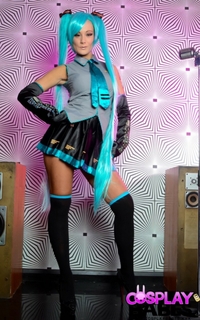 Elizabeth Bally Hatsune