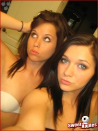 Megan & Charlie take sexy pictures