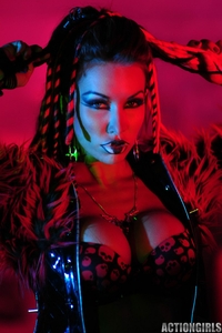 Busty Evil Kobe Kaige