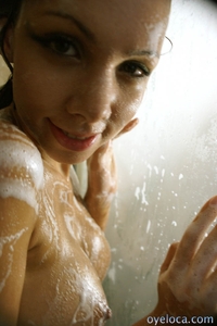 Jazmin under the shower