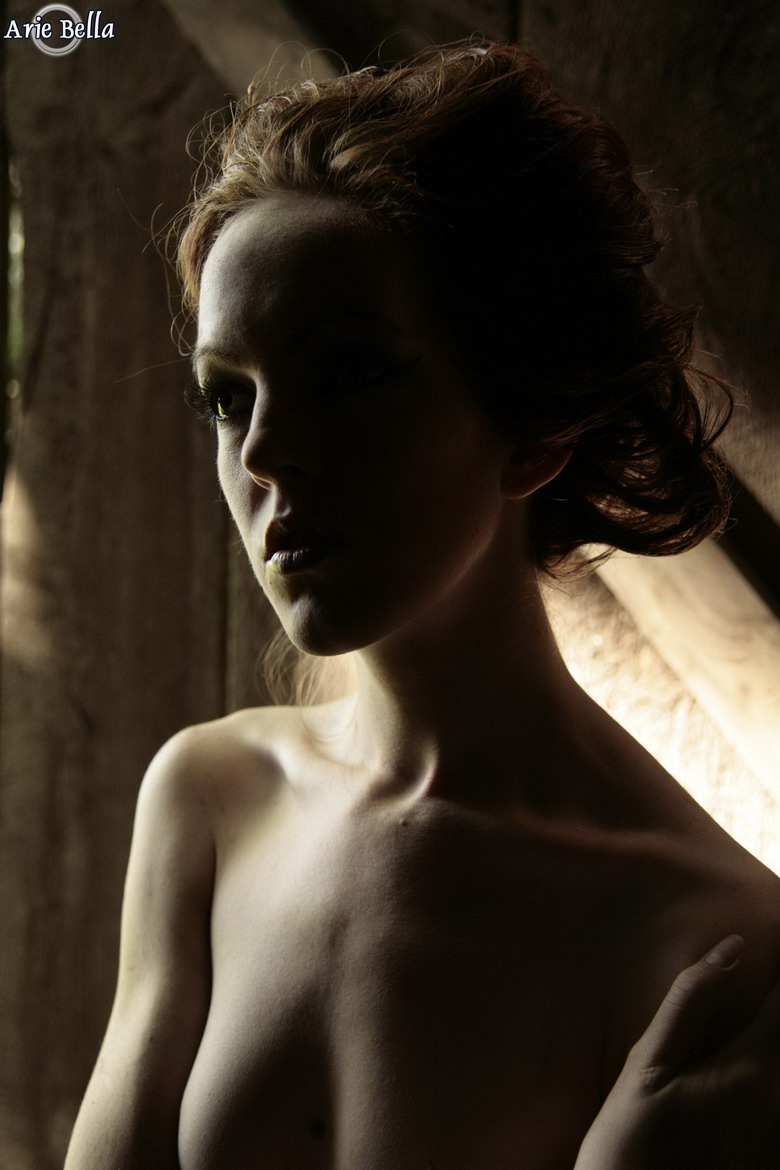 Arie Bella in the shadows