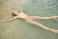 Alissa White - Cloudy