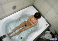 Ruri, horny Asian slut enjoys a bath