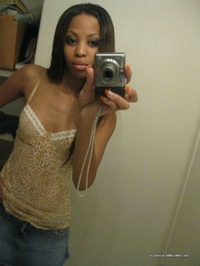 Ebony hottie camwhoring
