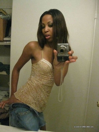 Ebony hottie camwhoring