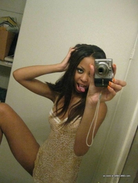 Ebony hottie camwhoring