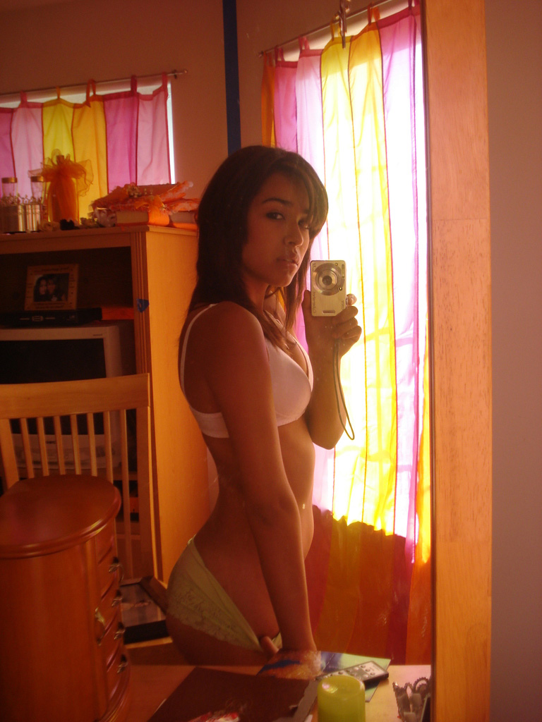 In the room of an exotic beauty GF