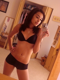 In the room of an exotic beauty GF
