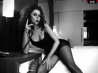 Laura Dore in pantyhose