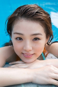 Ai Shinozaki at the pool