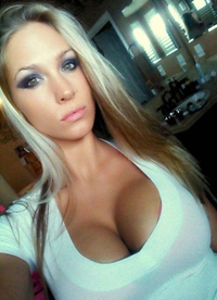 Hot selfies on juicy boobies