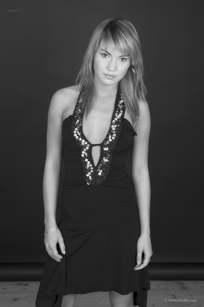 Veronika Fasterova in studio