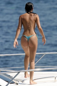 Lucy Clarkson candid pics